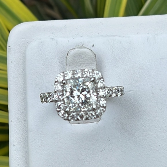 GIA 5.38 Diamond ring with 3.02 carat center stone - Picture 7 of 12